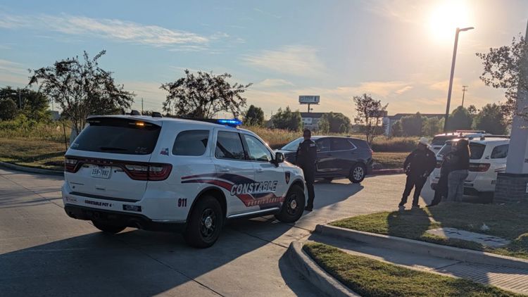 15-year-old riding electric scooter involved in crash near FM 1960, deputies say — KHOU 11 (Houston), Amarillo Community news