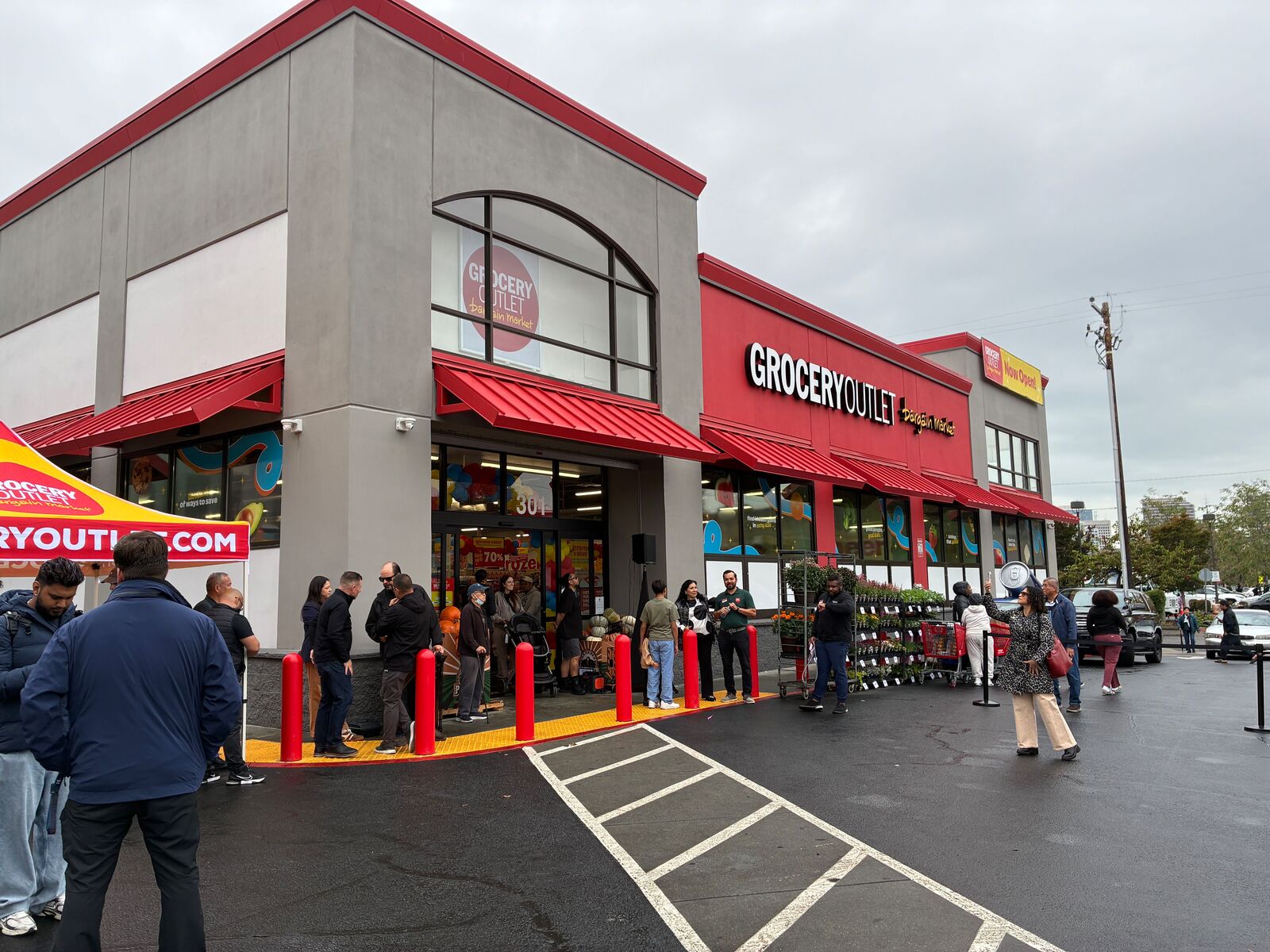 New Grocery Outlet opens in Oakland’s Eastlake neighborhood — The Oaklandside, Amarillo Business news